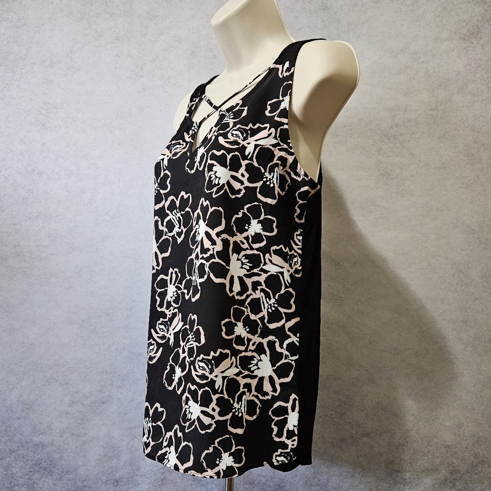 Fortune + Ivy Floral Tank Blouse - Picture 4 of 9